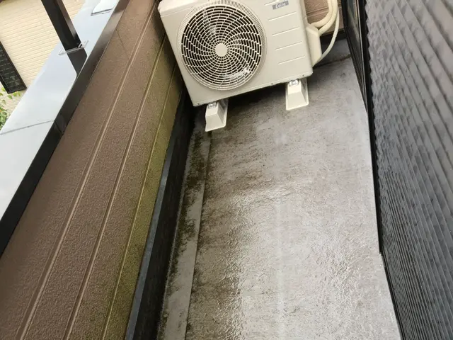 【11/4〜予約可】換気扇やお風呂みたくベランダも綺麗にしましょう！非喫煙者ですサービスの画像