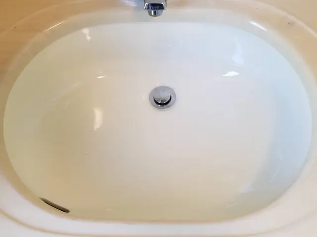 洗面ボウルの補修サービスの画像