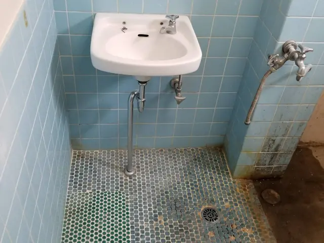 洗面ボウルの補修サービスの画像