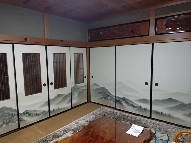 見本帖（15冊以上）用意して、お伺い致します。年末大掃除に向けて5%割実施中!!サービスの画像