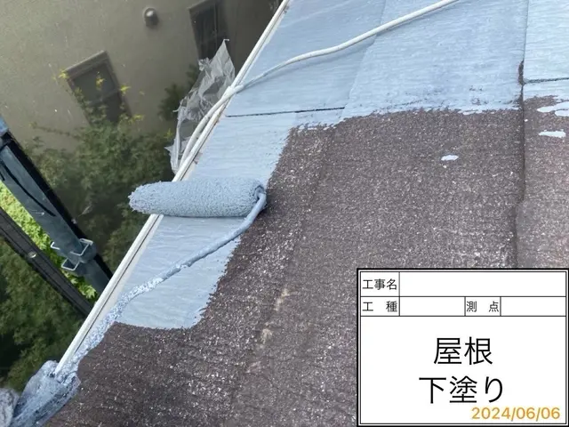 遮熱塗料にて屋根塗装行います！サービスの画像