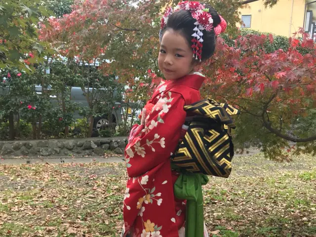 【着付け歴25年！】早朝料金無料！雅な美しさを引き立てる着付けをいたします。