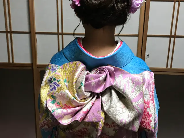 【着付け歴25年！】早朝料金無料！雅な美しさを引き立てる着付けをいたします。