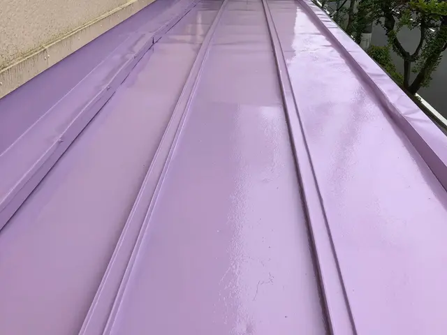 責任を持って施工！屋根塗装・台風対策サービスの画像