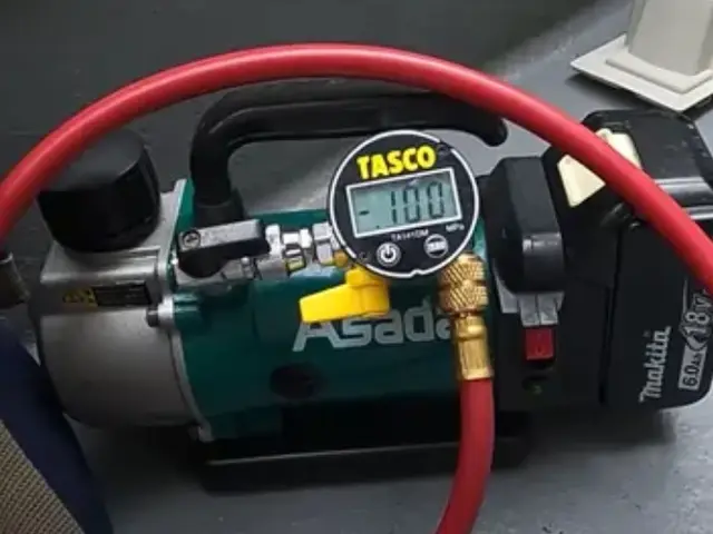 粗品プレゼントキャンペーン中！アフターフォローもお任せ！エアコン設置は当店に！！サービスの画像