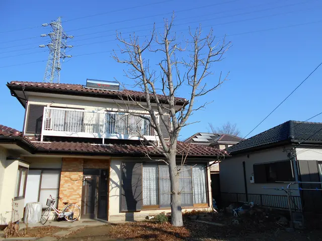 クレーン車所有の為、柔軟な作業できます　ご依頼お待ちしてます。サービスの画像