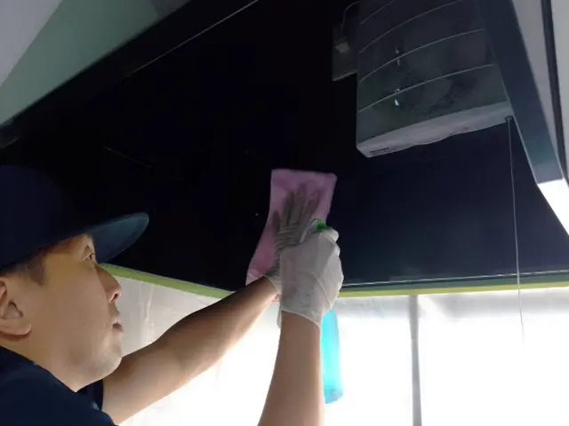 ガンコな油汚れもスッキリ！◎高い技術力でスピード解決！当店へお任せください！サービスの画像