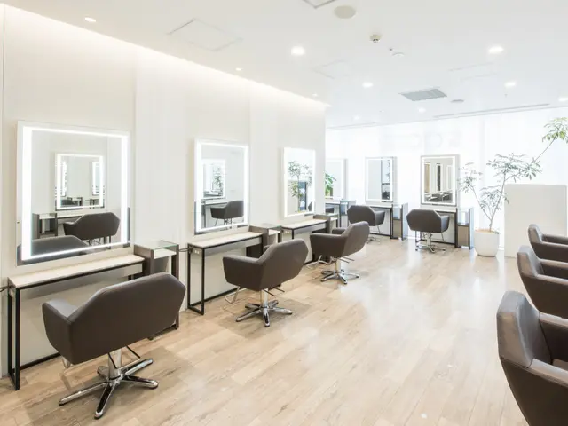 出張撮影対応させて頂きます！会社紹介、求人、商品撮影などご相談ください！