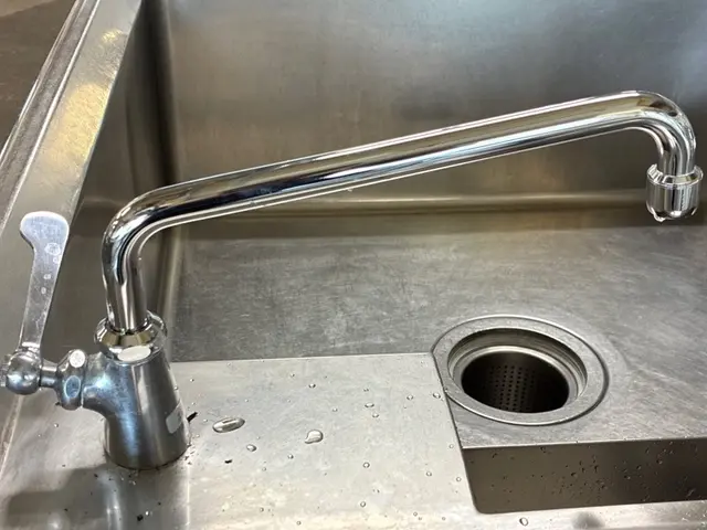 業界歴20年以上の職人が官公庁実績多数！押し売り一切なしの安心価格で対応サービスの画像