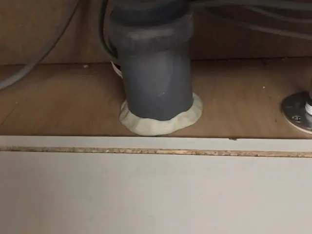 即日、時間外対応ご相談下さい！【侵入経路封鎖】引越し前の施工が効果的です！サービスの画像