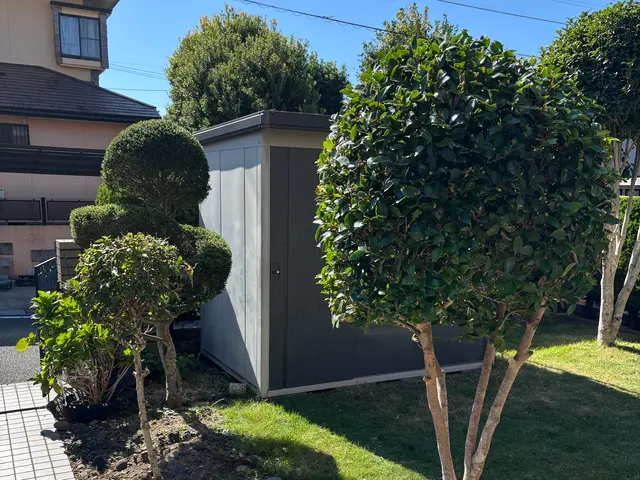 店長が直接訪問！女性スタッフ同行・保険加入済みで安心の庭づくりをお届けしますサービスの画像