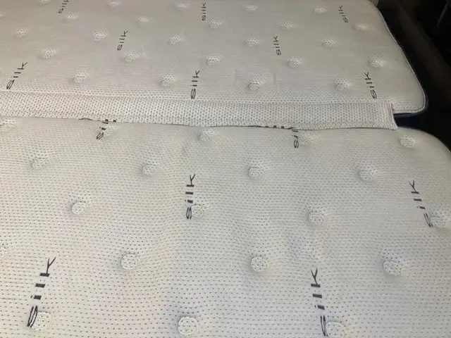 日常生活を快適にマットレスクリーニングサービスの画像