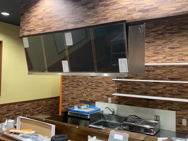 可動棚の取付をいたします。長浜市〜彦根市限定サービスの画像