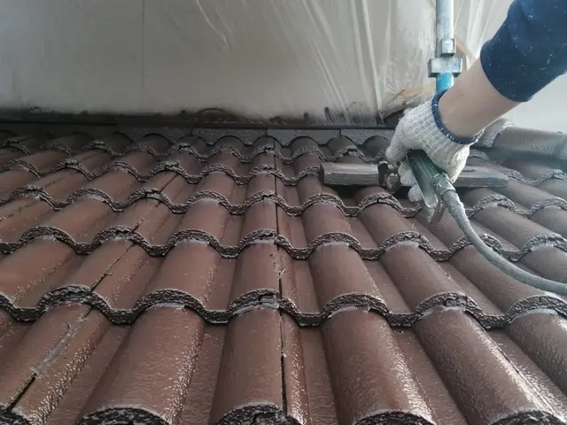 【一級塗装技能士 保有】業界歴25年の当店にお任せくださいサービスの画像