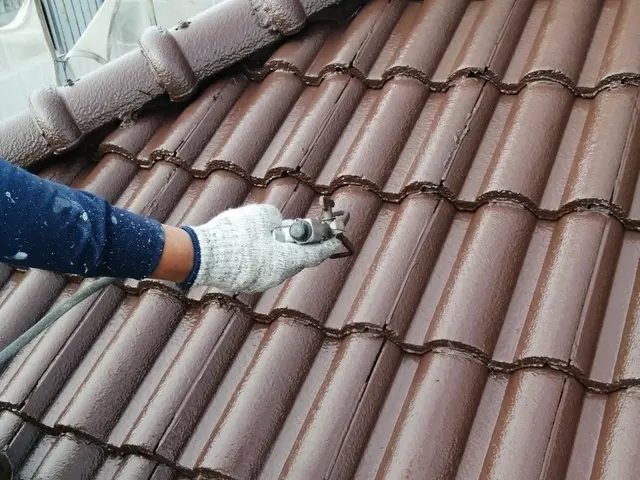 【一級塗装技能士 保有】業界歴25年の当店にお任せくださいサービスの画像