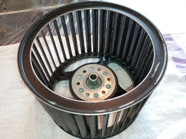 シロッコファンコーティングとレンジフード本体の防汚コーティングサービス中です！サービスの画像