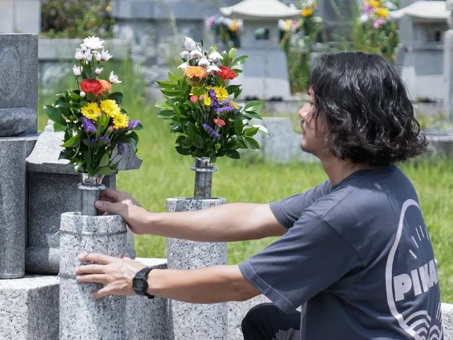 【お墓参り代行の光蔵】お墓参りに行けなくてお困りの方、お気軽にご相談ください！サービスの画像