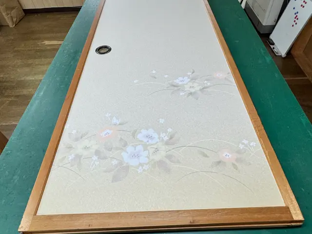 ふすまの張替えは信頼と実績の地元の張替え専門店にお任せください！サービスの画像