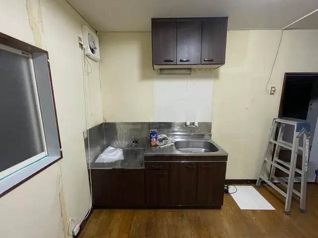 賃貸でも可能◎キッチン・扉・壁・棚にも！お部屋の雰囲気一気に変わります◎サービスの画像