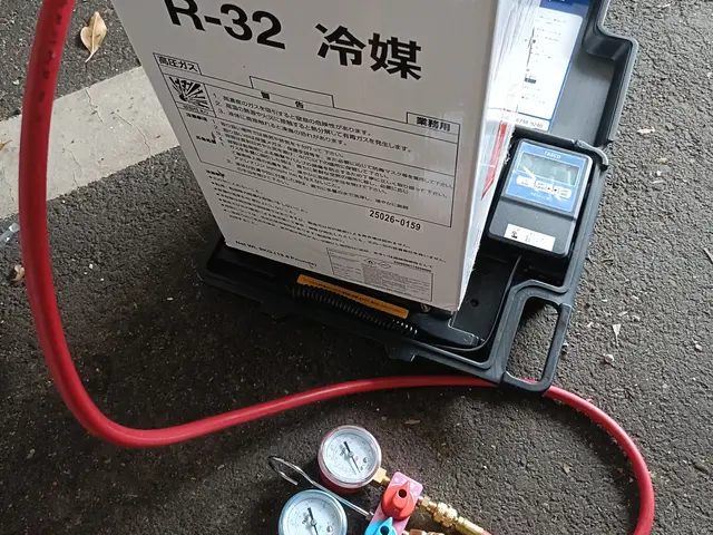 ★令和7年8月出店★フレア加工、真空ポンプ、ガスチャージ込み　無料【尼崎】サービスの画像