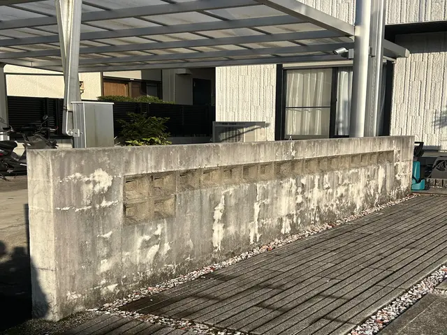 アメリカ式コンクリート洗浄！高圧洗浄で落ちない黒ずみやコケを根こそぎ除去サービスの画像