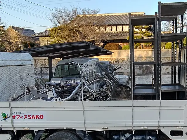 処分にお困りの方！！お任せください☆不要品回収【2トントラック積み放題】サービスの画像