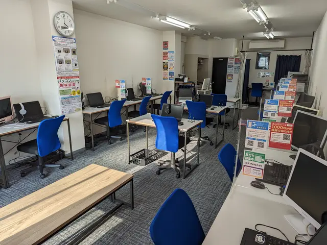 【現役インストラクター】パソコン・スマホ・タブレット等、初期設定いたします！サービスの画像