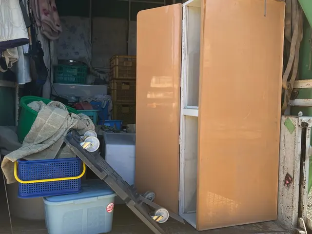 《年中無休で対応！》夜間や早朝作業もご相談ください！安心の損害保険加入済み◎サービスの画像