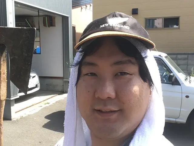 お庭スッキリ！　落ち葉拾い！サービスの画像