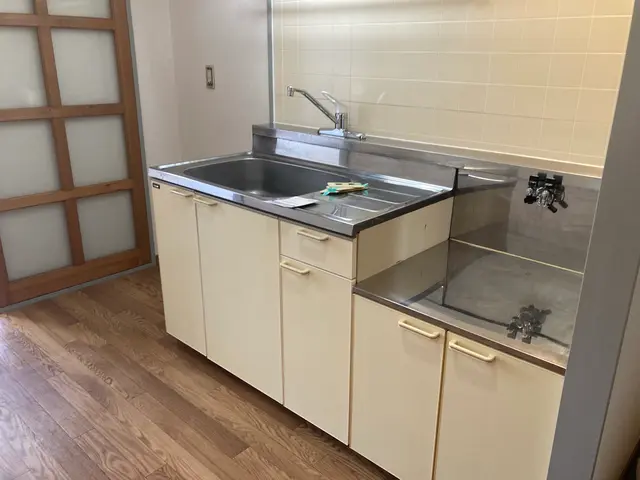 女性スタッフ指定可能で安心、営業時間外や対応地域外もご相談承りますサービスの画像