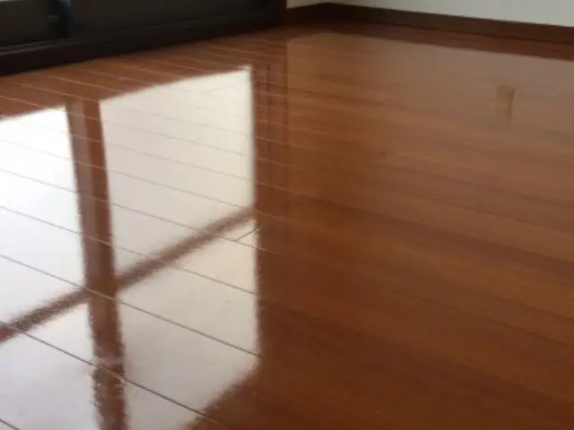 フローリング　ウレタン樹脂コーティング！艶が蘇ります！サービスの画像