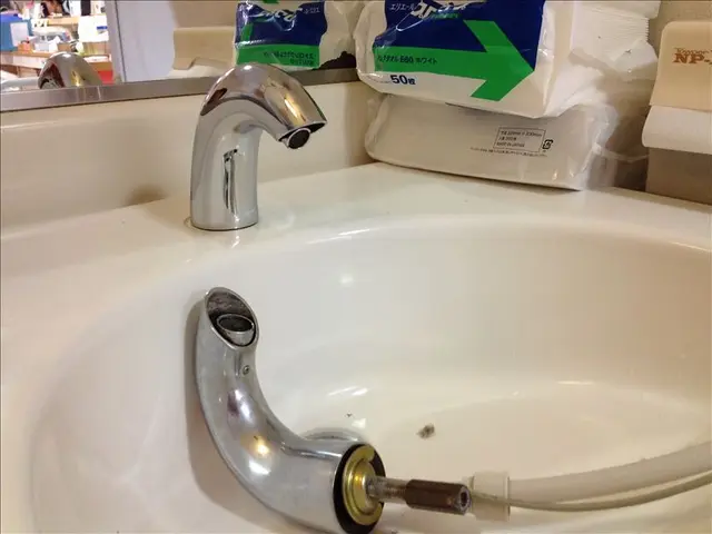 仮の予約をしてから写真でお見積もりします。お見積もりをしてから工事の予約をお願いサービスの画像