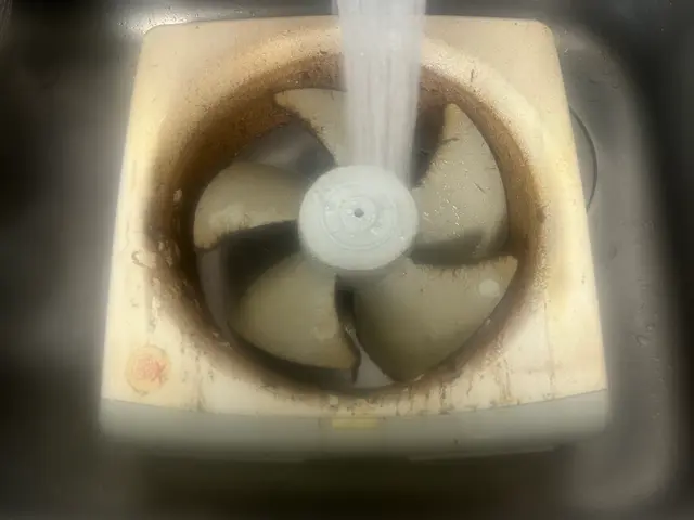 【当店大人気のレンジフード清掃】ご注文お待ちしております！サービスの画像