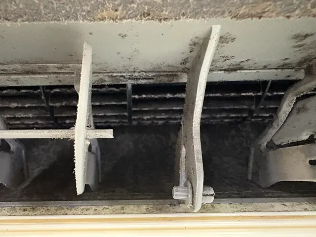 【複数台が超お得】2台以上8,000円/台◆損害保険加入済◆月100台以上洗浄サービスの画像