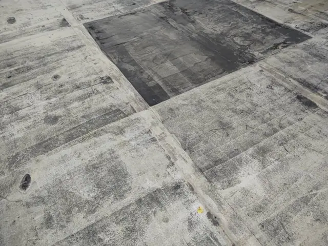 屋上ベランダ防水工事　高圧洗浄サービスの画像