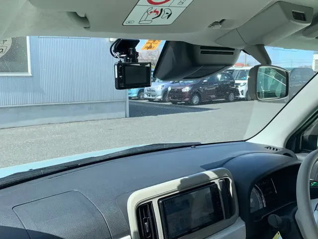 前後工賃12000円！！1時間取付け！！20年の経験と実績で丁寧＆スピーディーサービスの画像