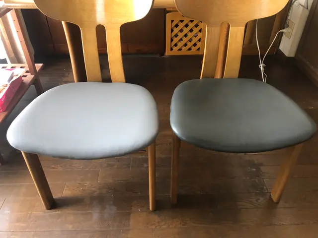 ダイニングチェア張替え賜ります。4脚以上、偶数単位にて、ご依頼願います。サービスの画像