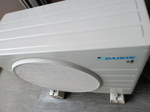 ◆ベランダクリーニング◆エアコン室外機アルミフィンクリーニングサービスサービスの画像