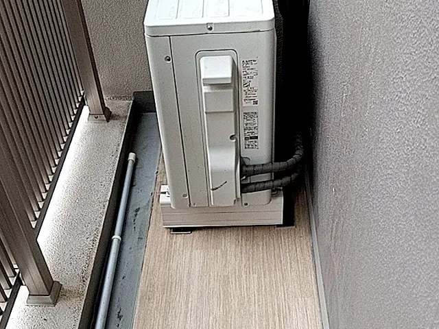 ◆ベランダクリーニング◆エアコン室外機アルミフィンクリーニングサービスサービスの画像