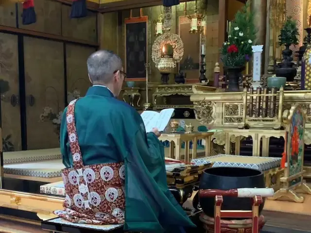 【浄土真宗】私が真心を込めて清掃と読経をいたします。オンラインお墓参り可。サービスの画像