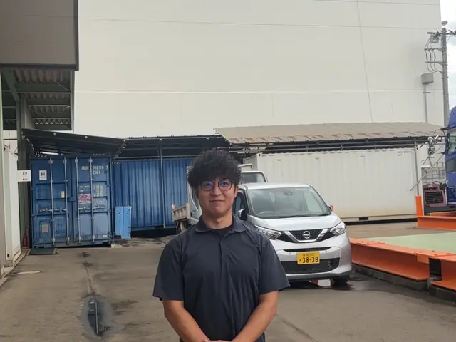 【根性の４回塗り☆】塗装歴25年の熟練した技術をもった職人が丁寧に作業致します！サービスの画像