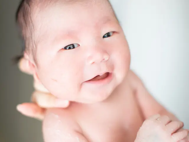 ナチュラルニューボーン撮影75枚以上納品　撮影数1,000件以上