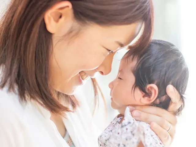 ナチュラルニューボーン撮影75枚以上納品　撮影数1,000件以上