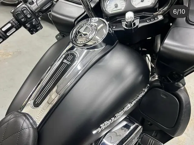 細部まで丁寧にエアブラシでコーティング施工！紫外線・雨・汚れから愛車を守ります！サービスの画像