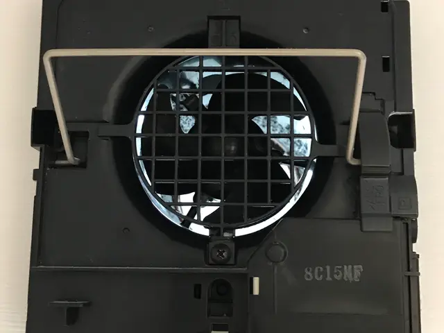 【丁寧な対応◎】便器の汚れもしっかり落とします。サービスの画像