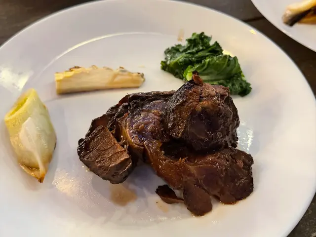 有機野菜をメインに使用した旬の食材のお料理を提供します！