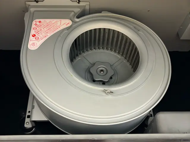 繁忙期突入！予約はお早めに！気になる油汚れスッキリ！サービスの画像