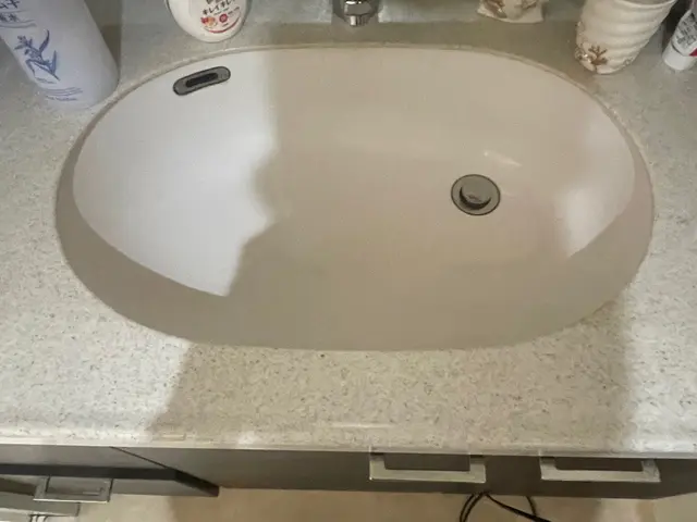 気になる水垢お任せください！洗面所クリーニング（エコ洗剤の対応も可能）サービスの画像