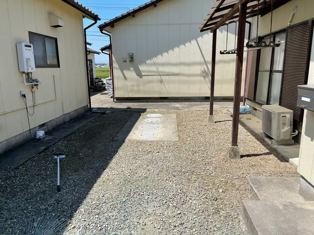 PayPay◎ゴミ回収もお任せ♪ついでに防草シート施工→砂利敷きもご相談下さい！サービスの画像