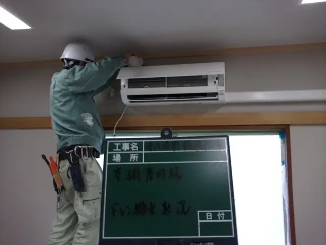 経験年数40年◆女性スタッフの同行OK！作業完了まで当社が責任を持ってご対応！サービスの画像